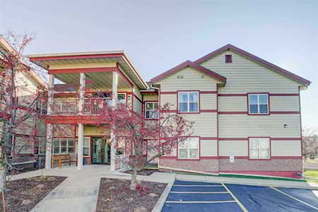 1300 School St #201 Sun Prairie, WI 53590