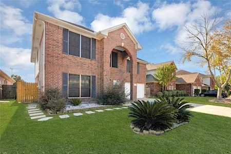 735 S Marathon Way Stafford, TX 77477