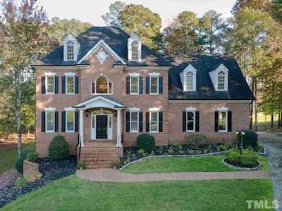4840 Sunset Forest Circle Holly Springs, NC 27540
