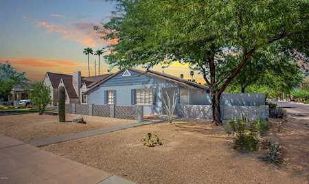 1102 W Lynwood Street Phoenix, AZ 85007