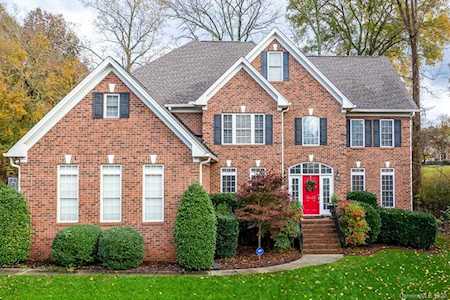 9442 Devonshire Dr Huntersville, NC 28078
