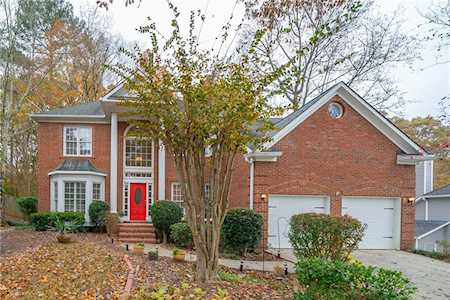 2243 Duck Hollow Dr NW Kennesaw, GA 30152
