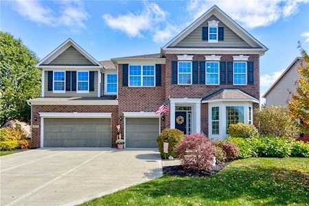 4113 Diamond Row Greenwood, IN 46143