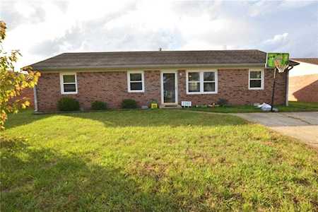 1285 Maple Ct Martinsville, IN 46151