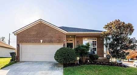 824 Lauderdale Drive Lexington, KY 40515