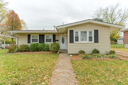 3614 Kelly Way Louisville, KY 40220