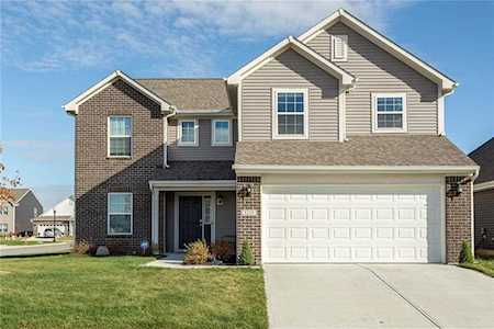 5239 Brandywine Dr Whitestown, IN 46075
