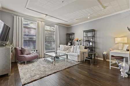 2305 Worthington Street #125 Dallas, TX 75204