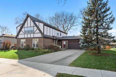 2314 N Brighton Place Arlington Heights, IL 60004
