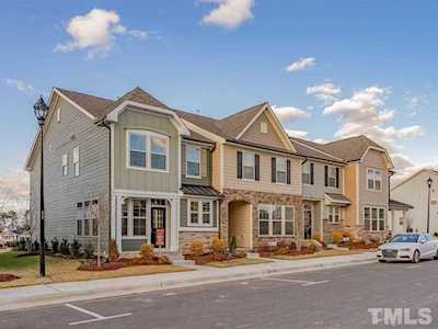 294 Douglas Falls Drive #1042 Wendell, NC 27591
