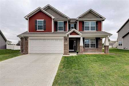 7422 Frolic Dr Brownsburg, IN 46112