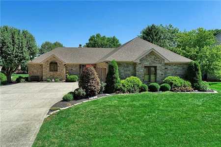 2477 Willow St Greenwood, IN 46143