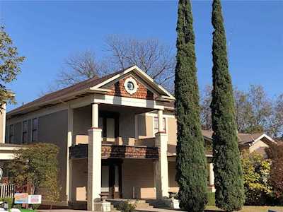 1209 Kings Highway Dallas, TX 75208