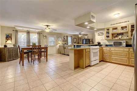 2058 Montell RD Wimberley, TX 78676