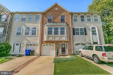 7904 Barclay Place White Plains, MD 20695