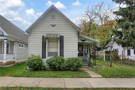 627 Hannibal St Noblesville, IN 46060