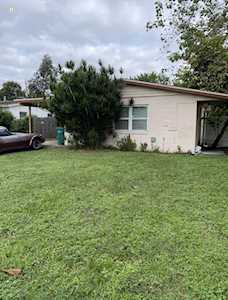 218 Prince Avenue Melbourne, FL 32901