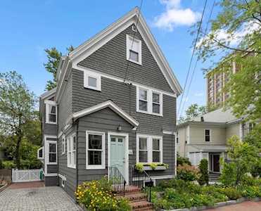 28 Lowell Street Cambridge, MA 02138