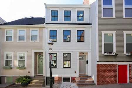 8 Hancock St Boston, MA 02129