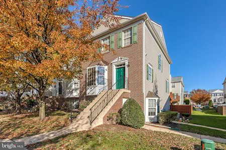 2490 Revere Ct Crofton, MD 21114