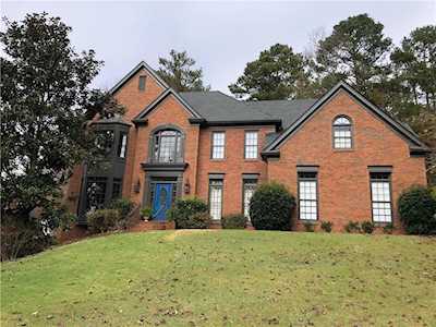 5290 Laithbank Ln Alpharetta, GA 30022