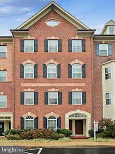 3614 Holborn Place Frederick, MD 21704