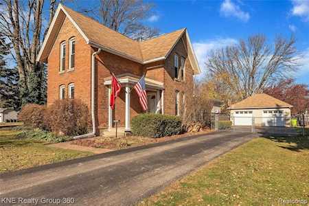 11725 19 Mile Rd Sterling Heights, MI 48313
