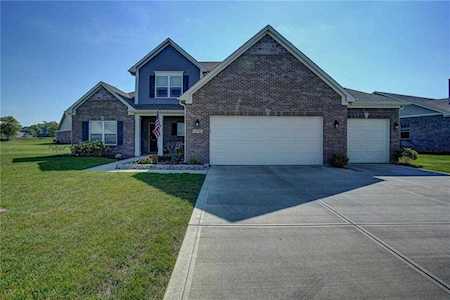 3179 S Courtney Dr New Palestine, IN 46163