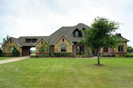 1308 Rollie Michael Lane Fort Worth, TX 76179