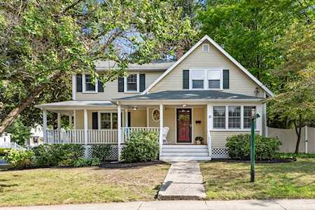 10 King Street Reading, MA 01867