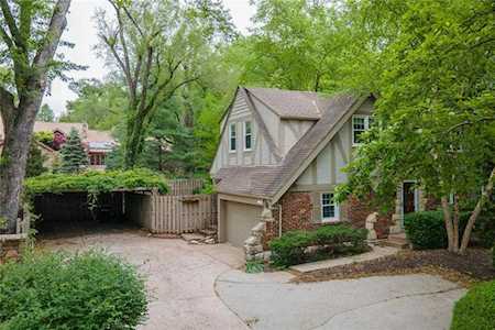 3900 Shawnee Mission Parkway Fairway, KS 66205