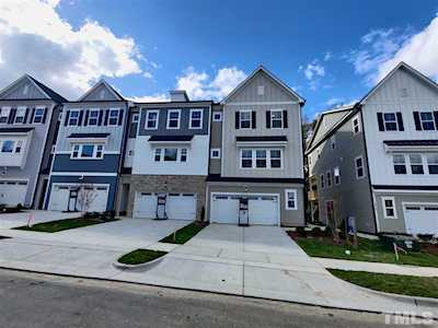 820 Amley Place #086 Apex, NC 27523