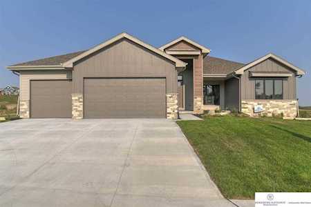 10308 S 103rd St Papillion, NE 68046
