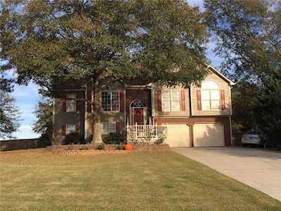 12 Green Apple Ct Taylorsville, GA 30178