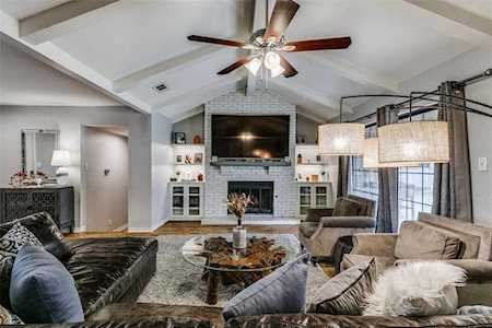 206 Stone Canyon Drive Highland Village, TX 75077