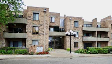 1926 Prairie Square #206B Schaumburg, IL 60173