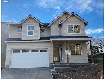 11741 SE Golden Eagle Ln Happy Valley, OR 97086