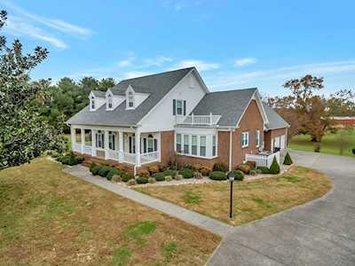 399 Branham Mill Rd Gallatin, TN 37066