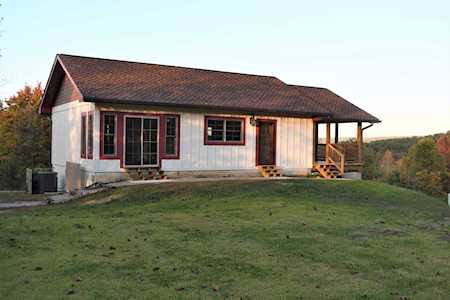 4691 Browns Hollow Rd Tracy City, TN 37387