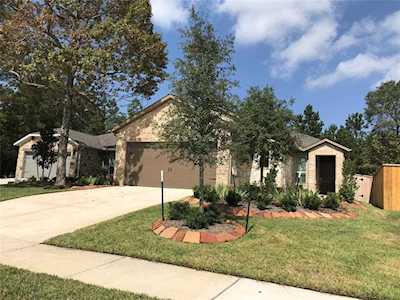 130 Pepper Grass Place Montgomery, TX 77316