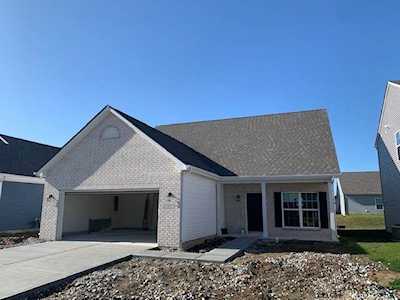 5152 Tanglewood Ln Whitestown, IN 46075