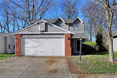 946 Timber Creek Ln Greenwood, IN 46142