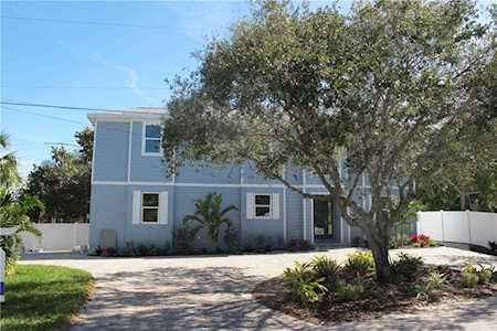 5025 Sandy Beach Ave Sarasota, FL 34242