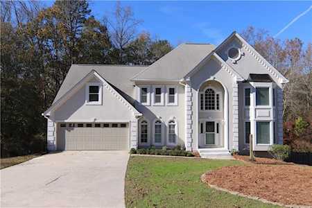 611 Belgrave Ln Tucker, GA 30084
