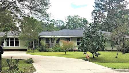 2147 E Lake Shore Drive Wilmington, NC 28401