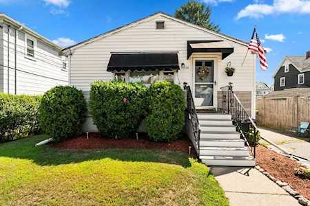 28 Beaufield St Boston, MA 02124