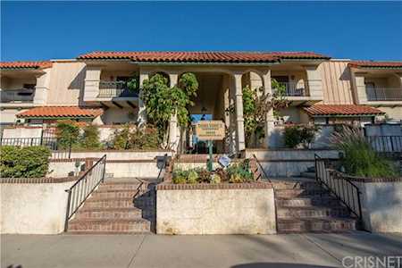 10030 Owensmouth Avenue #10 Chatsworth, CA 91311