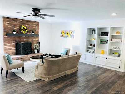 310 Mallard Way Mooresville, NC 28117