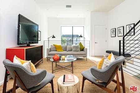 3728 Vinton Avenue Los Angeles, CA 90034