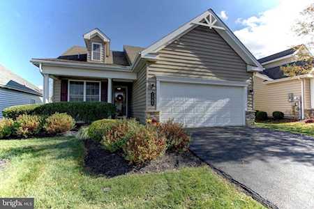 1464 Emerson Dr Mount Joy, PA 17552